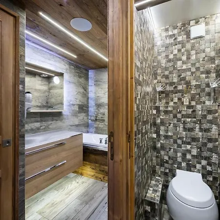 Cristal De Roche - 3 Pieces Pour 4 Personnes 494 * Courchevel